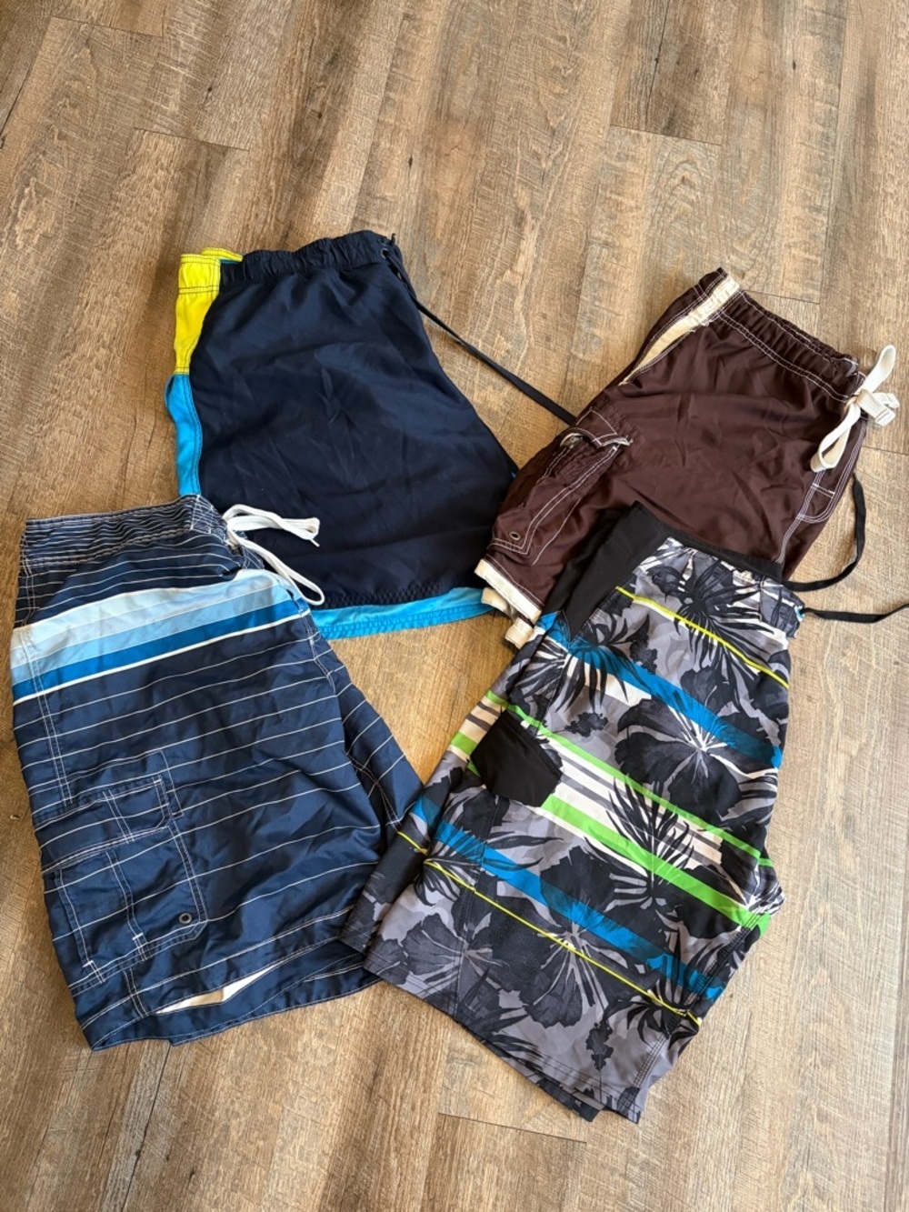 Men’s Swim Trunks
